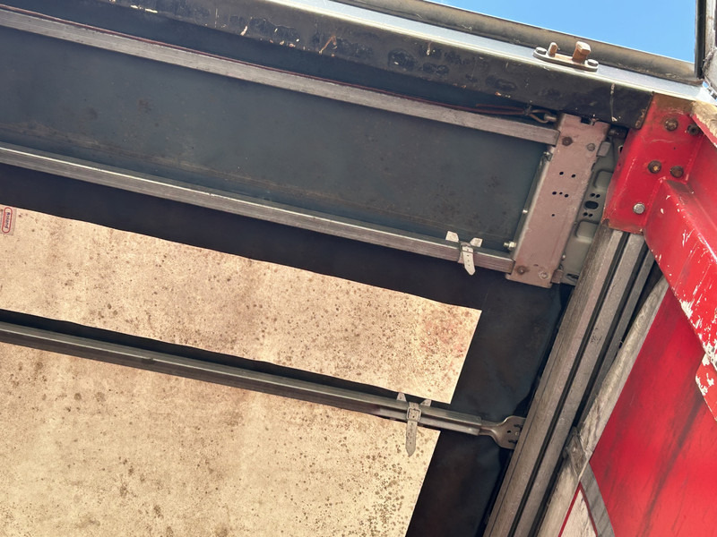Pacton T3-001 / Curtainside / SAF Drum / APK TUV 03-26 - סמיטריילר עם וילונות צד: תמונה 4 Pacton T3-001 / Curtainside / SAF Drum / APK TUV 03-26 - סמיטריילר עם וילונות צד: תמונה 4