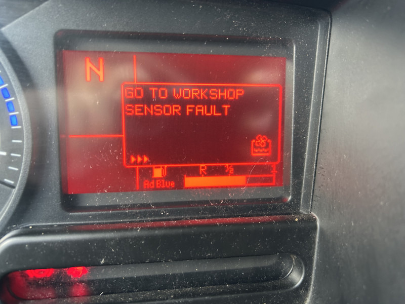 Renault D 210 Euro 6 C / 12 Ton / 293 dkm / Box / Loadlift / APK TUV 09-26 - משאית תיבה: תמונה 5 Renault D 210 Euro 6 C / 12 Ton / 293 dkm / Box / Loadlift / APK TUV 09-26 - משאית תיבה: תמונה 5