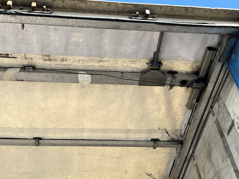 Samro ST 39 WH / Curtainside / 3 axle BPW Disk / NL Trailer - סמיטריילר עם וילונות צד: תמונה 4 Samro ST 39 WH / Curtainside / 3 axle BPW Disk / NL Trailer - סמיטריילר עם וילונות צד: תמונה 4