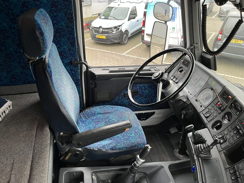 Scania R 143H V8 500 Streamline / V8 Sound / Retarder / Old Skool Classic - יחידת טרקטור: תמונה 3 Scania R 143H V8 500 Streamline / V8 Sound / Retarder / Old Skool Classic - יחידת טרקטור: תמונה 3