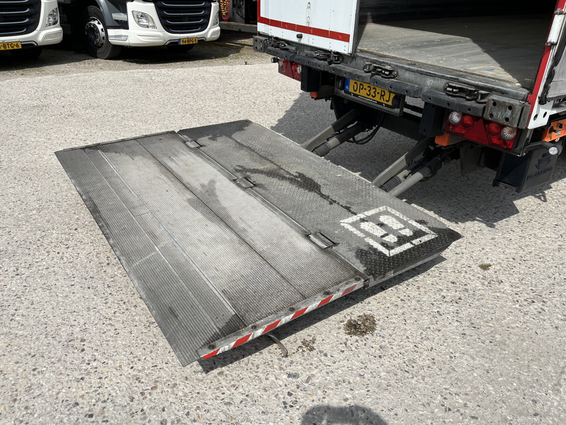 Schmitz Cargobull SCB S2 / Box Trailer / Loadlift - סמיטריילר עם מטען נמוך: תמונה 5 Schmitz Cargobull SCB S2 / Box Trailer / Loadlift - סמיטריילר עם מטען נמוך: תמונה 5