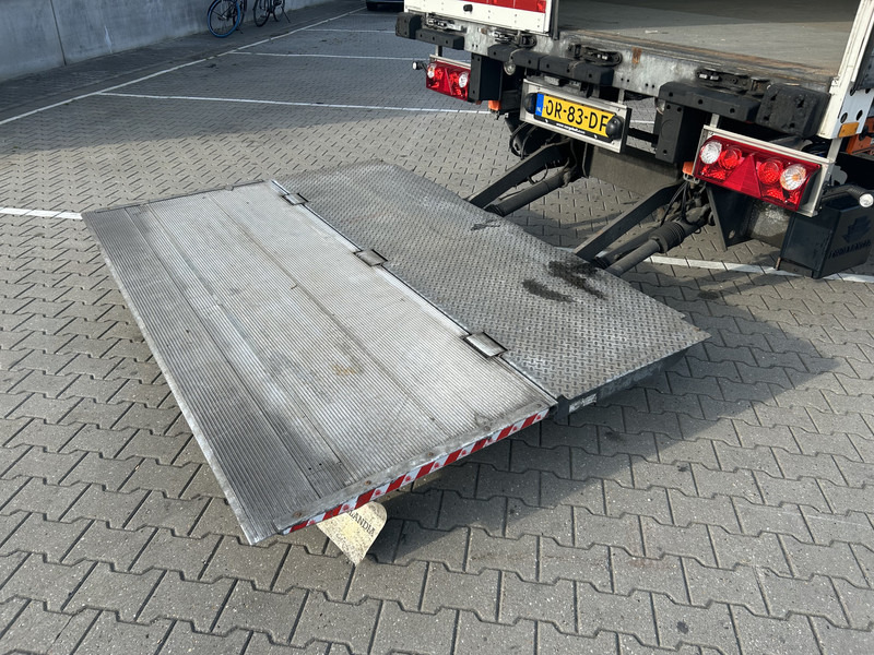 Schmitz Cargobull SCB S3B / Box / Loadlift / 2x Liftas / APK 03-26 - סמיטריילר בתיבה סגורה: תמונה 5 Schmitz Cargobull SCB S3B / Box / Loadlift / 2x Liftas / APK 03-26 - סמיטריילר בתיבה סגורה: תמונה 5