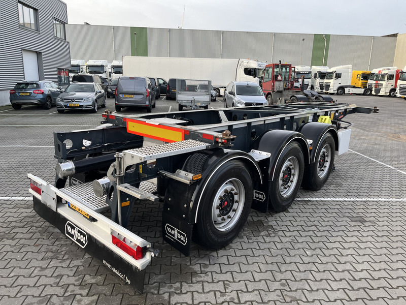 Van Hool A3C002 / ADR / 3x SAF / 20 FT Container / TE HUUR - סמיטריילר מוביל מכולות/ החלפת גוף: תמונה 2 Van Hool A3C002 / ADR / 3x SAF / 20 FT Container / TE HUUR - סמיטריילר מוביל מכולות/ החלפת גוף: תמונה 2