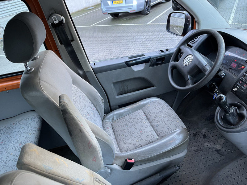 Volkswagen Transporter T5 2.5 TDI / L2 H1 / Double Cabin / Tow Bar - כלי רכב מסחרי קטן, כלי רכב מסחרי קומבי: תמונה 3 Volkswagen Transporter T5 2.5 TDI / L2 H1 / Double Cabin / Tow Bar - כלי רכב מסחרי קטן, כלי רכב מסחרי קומבי: תמונה 3