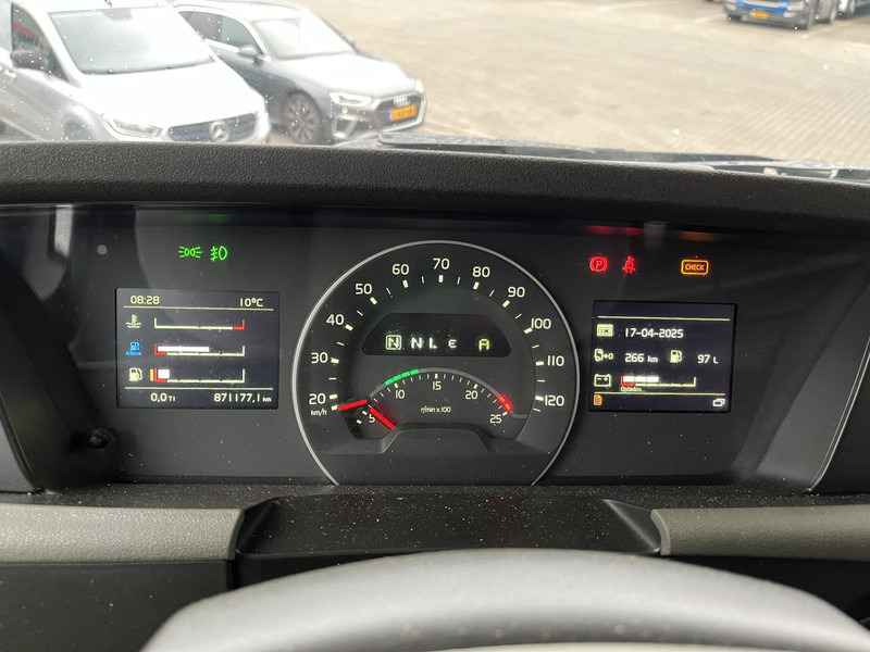 Volvo FH 420 Globetrotter / Dynamic Steering / New Tacho V2 / VEB+ / Stand Klima - יחידת טרקטור: תמונה 4 Volvo FH 420 Globetrotter / Dynamic Steering / New Tacho V2 / VEB+ / Stand Klima - יחידת טרקטור: תמונה 4