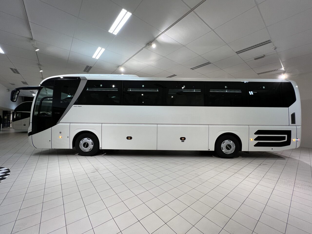 MAN Lions Coach R07 Euro 6E - אוטובוס בין עירוני: תמונה 3 MAN Lions Coach R07 Euro 6E - אוטובוס בין עירוני: תמונה 3