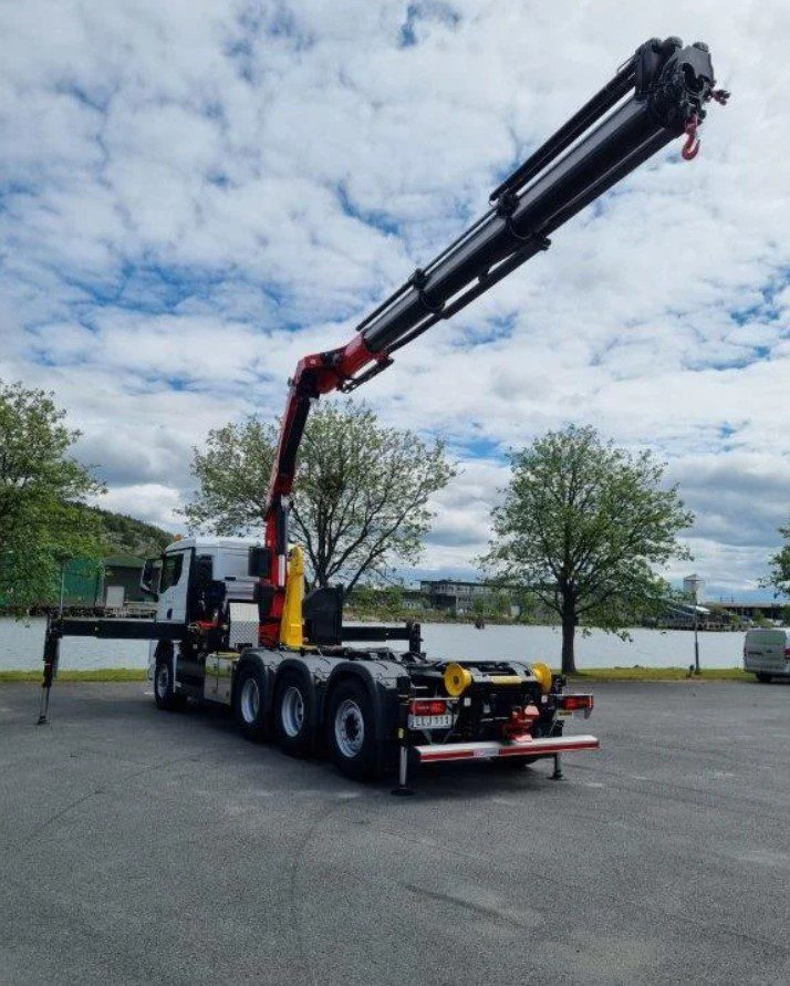 MAN TGS 35.510 8×4 Tridem kranväxlare Palfinger - משאית הרמת וו, משאית מנוף: תמונה 3 MAN TGS 35.510 8×4 Tridem kranväxlare Palfinger - משאית הרמת וו, משאית מנוף: תמונה 3