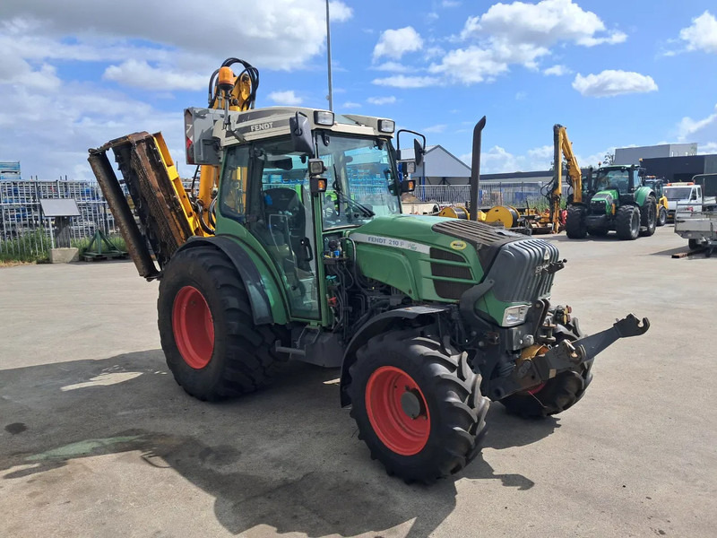 Fendt 210 P VARIO 210 P VARIO - טרקטור חקלאי: תמונה 3 Fendt 210 P VARIO 210 P VARIO - טרקטור חקלאי: תמונה 3