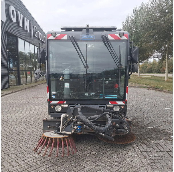 Schmidt CLEANGO 500 CLEANGO 500 - מטאטא כבישים: תמונה 3 Schmidt CLEANGO 500 CLEANGO 500 - מטאטא כבישים: תמונה 3