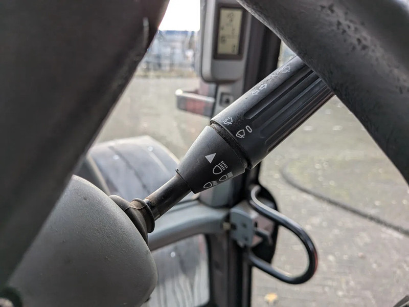 טרקטור חקלאי Valtra N142 N142: תמונה 12