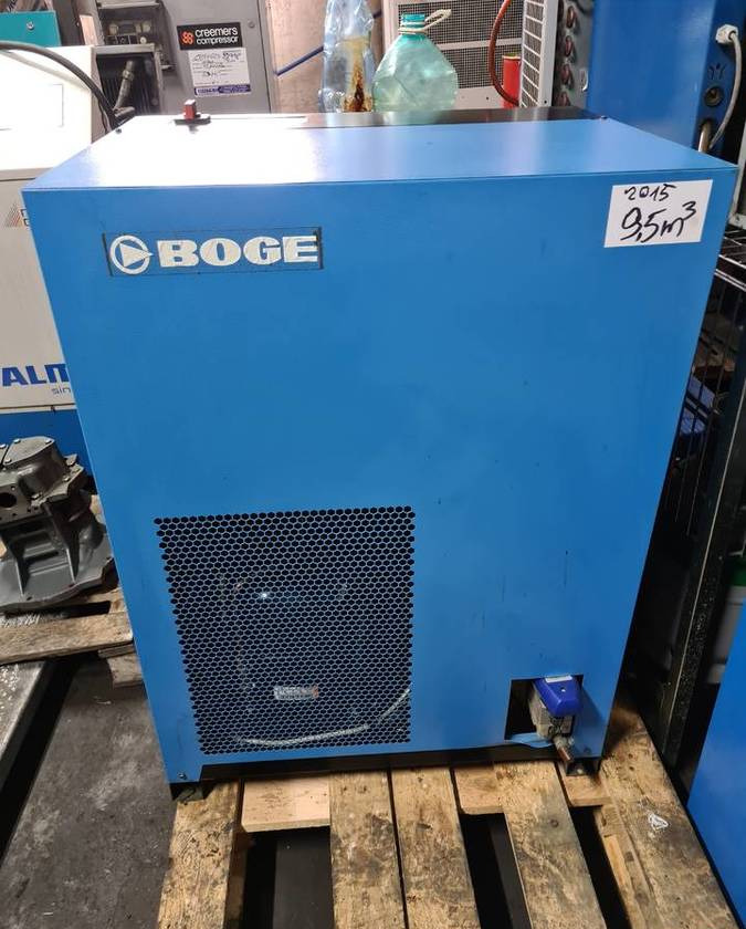 Osuszacz ziębniczy BOGE DS 95 9,5m3/min - ציוד בקרת אקלים תעשייתי: תמונה 2 Osuszacz ziębniczy BOGE DS 95 9,5m3/min - ציוד בקרת אקלים תעשייתי: תמונה 2