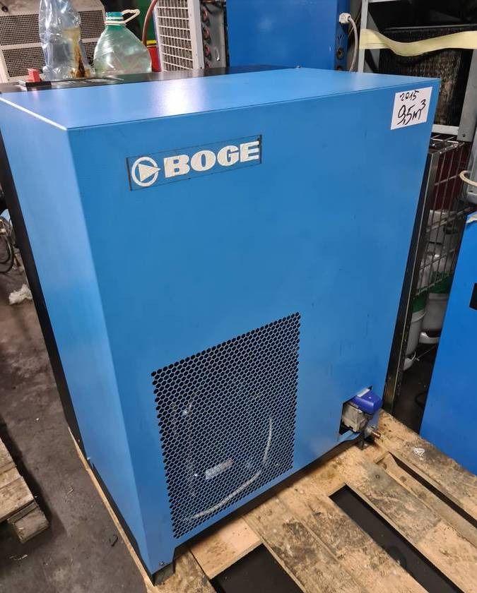 Osuszacz ziębniczy BOGE DS 95 9,5m3/min - ציוד בקרת אקלים תעשייתי: תמונה 1 Osuszacz ziębniczy BOGE DS 95 9,5m3/min - ציוד בקרת אקלים תעשייתי: תמונה 1