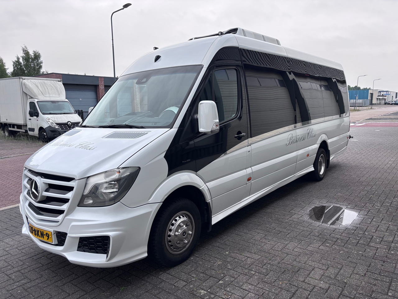 Mercedes Sprinter 519 CDI BUSCONCEPT VIP - מיניבוס, כלי רכב מסחרי לנוסעים: תמונה 3 Mercedes Sprinter 519 CDI BUSCONCEPT VIP - מיניבוס, כלי רכב מסחרי לנוסעים: תמונה 3
