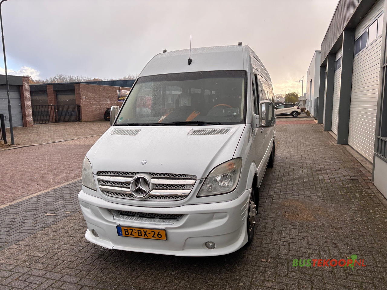 Mercedes Sprinter 519 CDI - מיניבוס, כלי רכב מסחרי לנוסעים: תמונה 3 Mercedes Sprinter 519 CDI - מיניבוס, כלי רכב מסחרי לנוסעים: תמונה 3