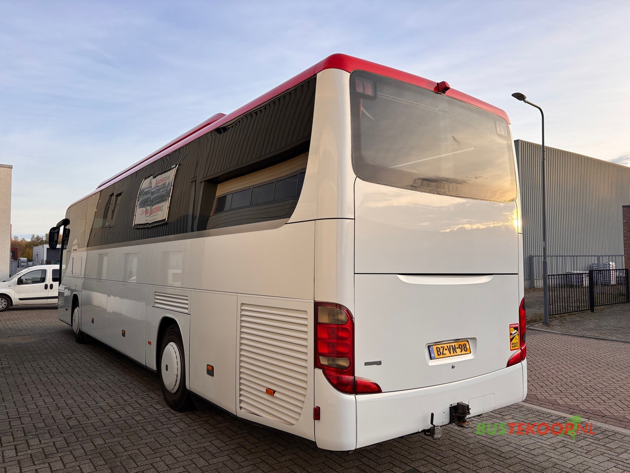 SETRA S 415GT-HD - אוטובוס בין עירוני: תמונה 4 SETRA S 415GT-HD - אוטובוס בין עירוני: תמונה 4