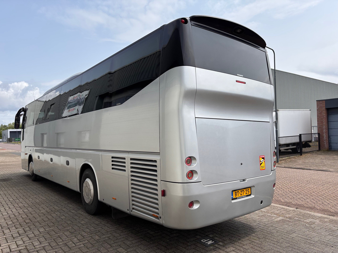 VDL Bova MHD 122.410 - אוטובוס פרברים: תמונה 4 VDL Bova MHD 122.410 - אוטובוס פרברים: תמונה 4