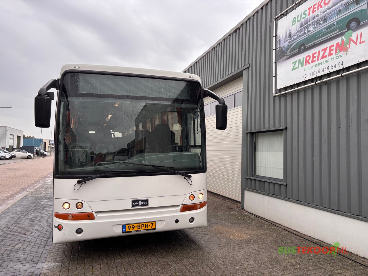 Vanhool T915 CL, 51 Places and toilet - אוטובוס פרברים: תמונה 2 Vanhool T915 CL, 51 Places and toilet - אוטובוס פרברים: תמונה 2