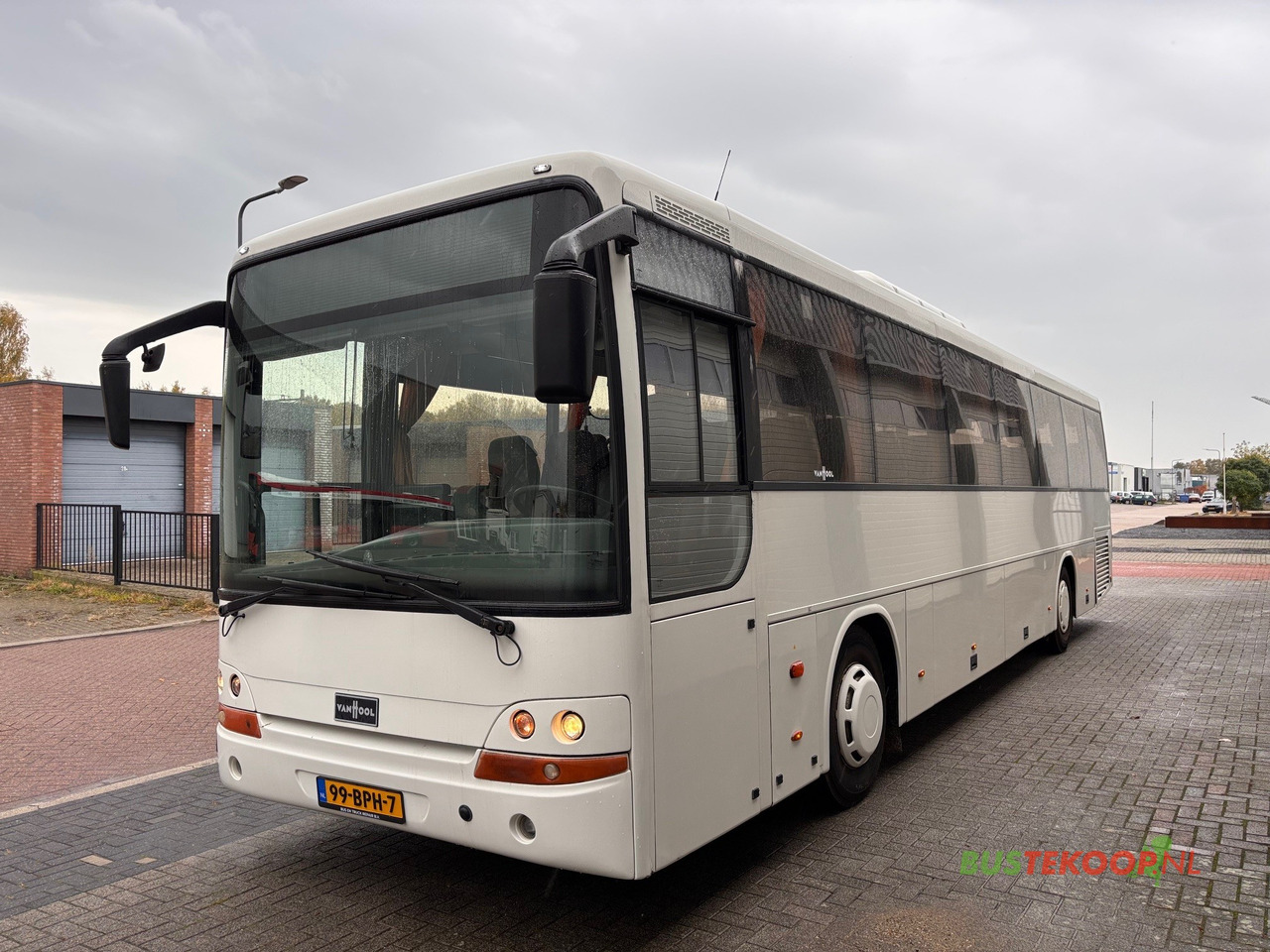 Vanhool T915 CL, 51 Places and toilet - אוטובוס פרברים: תמונה 3 Vanhool T915 CL, 51 Places and toilet - אוטובוס פרברים: תמונה 3