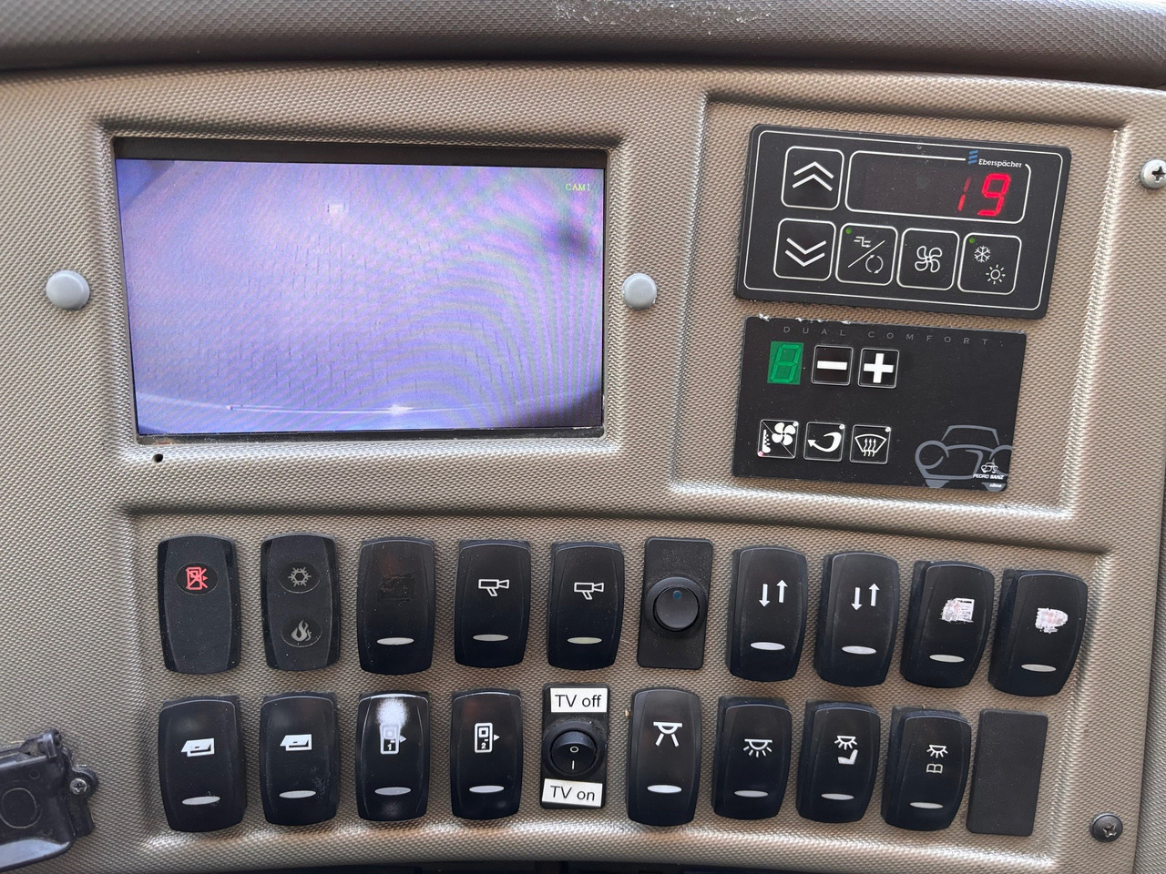 אוטובוס בין עירוני Volvo B11R SUNSUNDEGUI SC7, Euro 6.: תמונה 19
