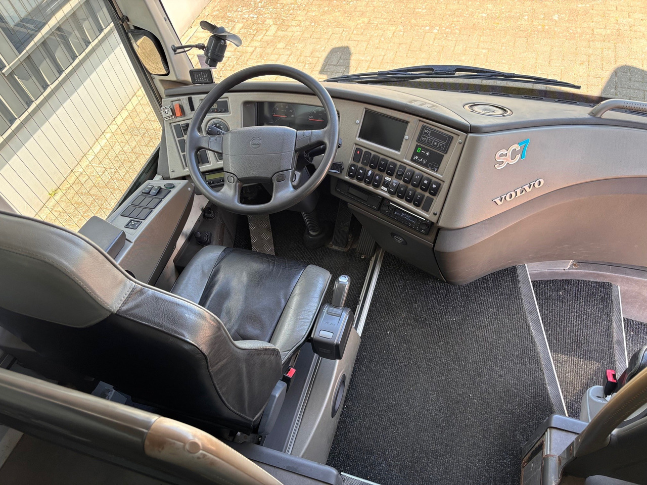 אוטובוס בין עירוני Volvo B11R SUNSUNDEGUI SC7, Euro 6.: תמונה 14