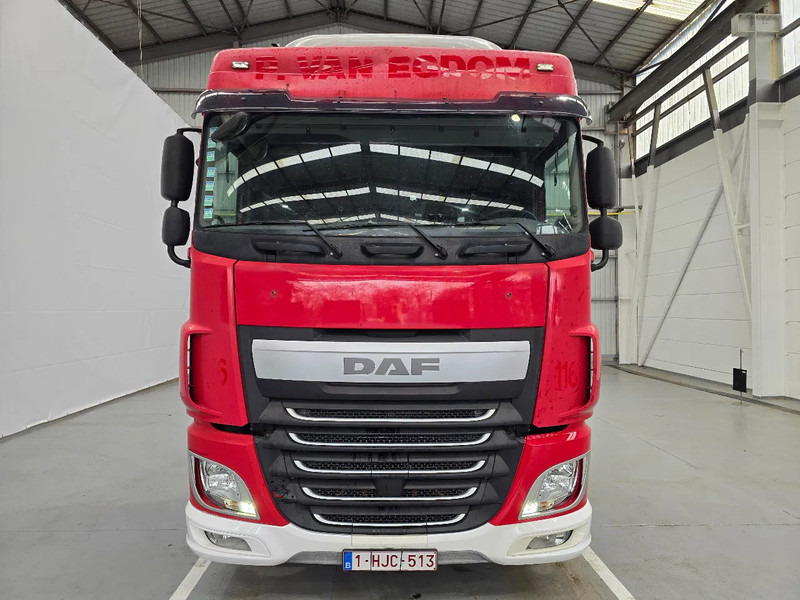 DAF XF 106.460 INTARDER / MANUEL / SPACECAB - יחידת טרקטור: תמונה 2 DAF XF 106.460 INTARDER / MANUEL / SPACECAB - יחידת טרקטור: תמונה 2