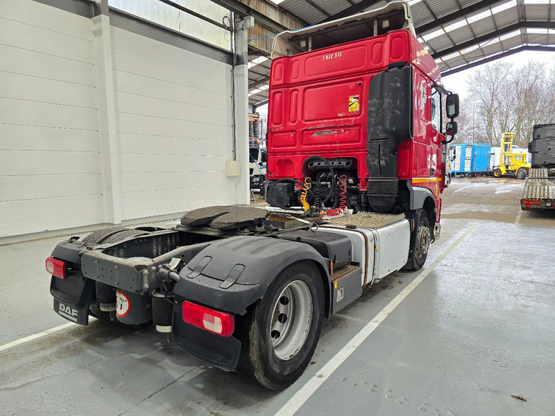 DAF XF 106.460 INTARDER / MANUEL / SPACECAB - יחידת טרקטור: תמונה 5 DAF XF 106.460 INTARDER / MANUEL / SPACECAB - יחידת טרקטור: תמונה 5