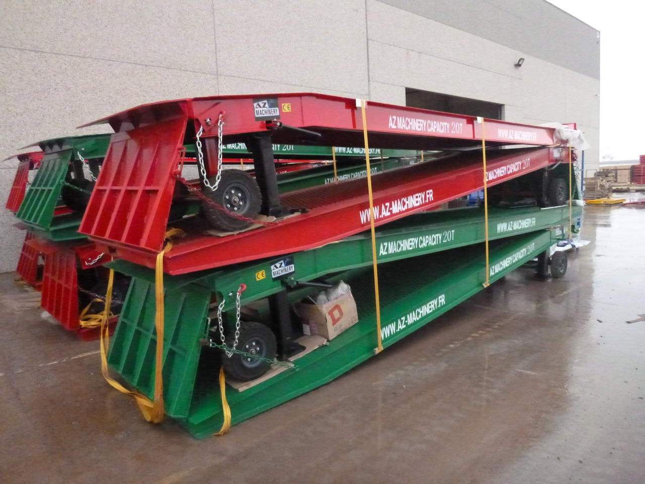 **RENTAL** Large Mobile dock ramp, uncouplable AZ RAMP - KING VERSION, BIG FOOT LLO 20 T - רמפת העמסה: תמונה 4 **RENTAL** Large Mobile dock ramp, uncouplable AZ RAMP - KING VERSION, BIG FOOT LLO 20 T - רמפת העמסה: תמונה 4