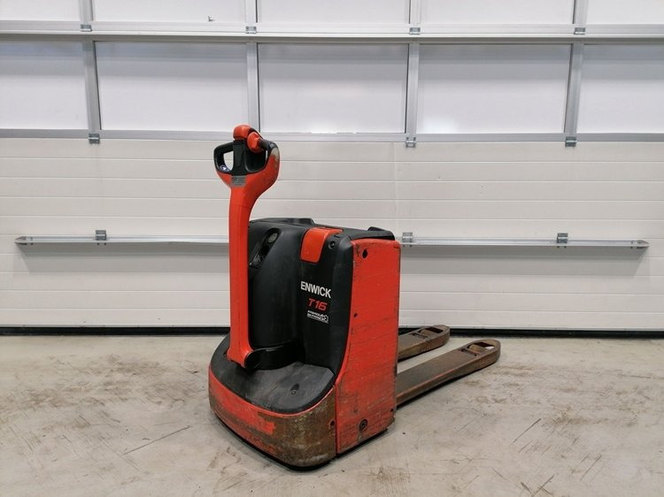Used Electric Pallet Truck-Fenwick-T16 - משאית משטחים: תמונה 4 Used Electric Pallet Truck-Fenwick-T16 - משאית משטחים: תמונה 4