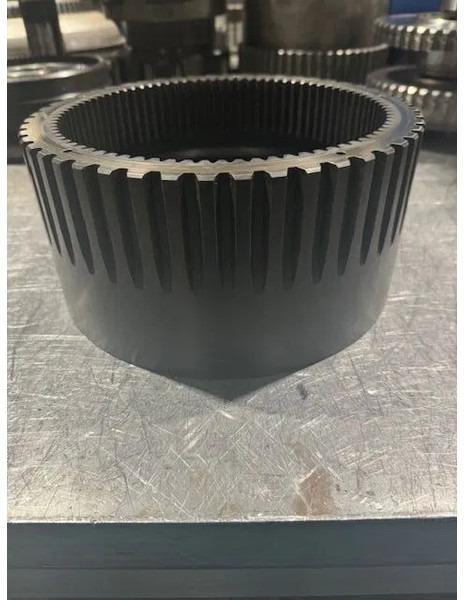 Volvo Ringgear, PT1560, 1860, 1660, 1562, 1862, 1760,1761, 1761A, 1563, 1863, 1509, 2519, 2529, - תיבת הילוכים: תמונה 1 Volvo Ringgear, PT1560, 1860, 1660, 1562, 1862, 1760,1761, 1761A, 1563, 1863, 1509, 2519, 2529, - תיבת הילוכים: תמונה 1