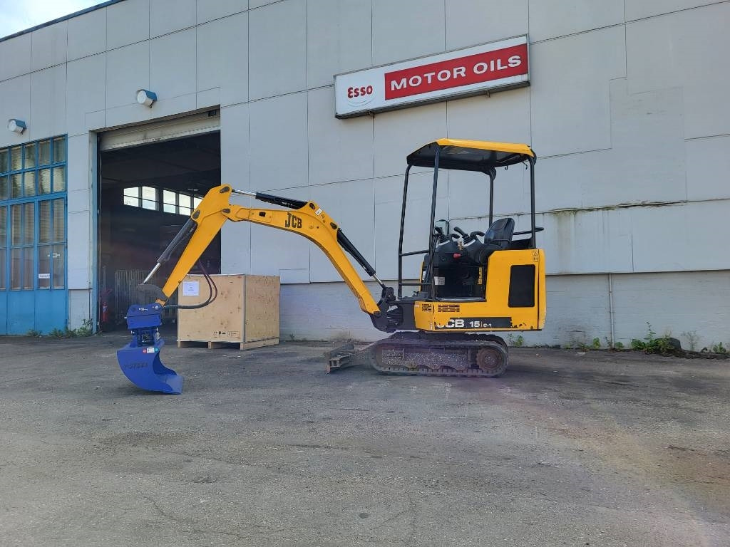 מיני מחפר JCB 15 C-1: תמונה 1