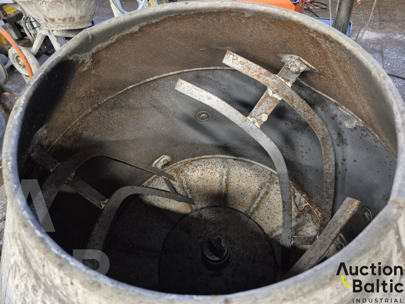 Agro-Wikt BWA 200 - מערבל בטון: תמונה 4 Agro-Wikt BWA 200 - מערבל בטון: תמונה 4