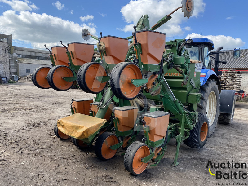 Amazone ED 602 K - מכונת זריעה מדויקת: תמונה 4 Amazone ED 602 K - מכונת זריעה מדויקת: תמונה 4