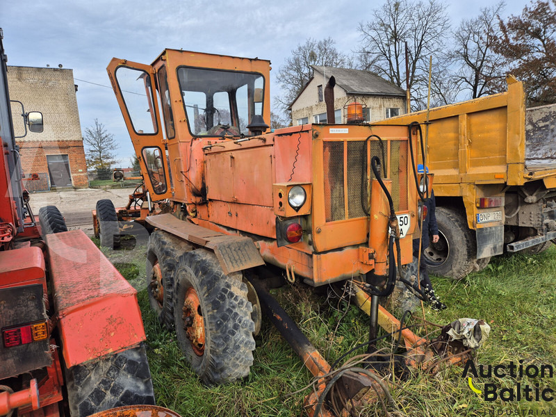 BGP-180 - מפלסת: תמונה 3 BGP-180 - מפלסת: תמונה 3