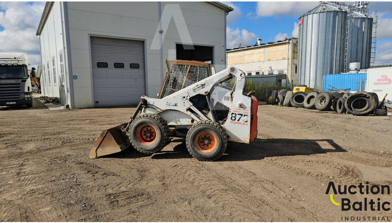 Bobcat 873 - מעמיס היגוי החלקה: תמונה 2 Bobcat 873 - מעמיס היגוי החלקה: תמונה 2