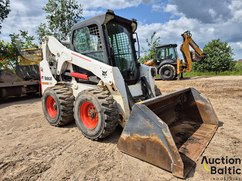 Bobcat S 650 - מעמיס היגוי החלקה: תמונה 3 Bobcat S 650 - מעמיס היגוי החלקה: תמונה 3