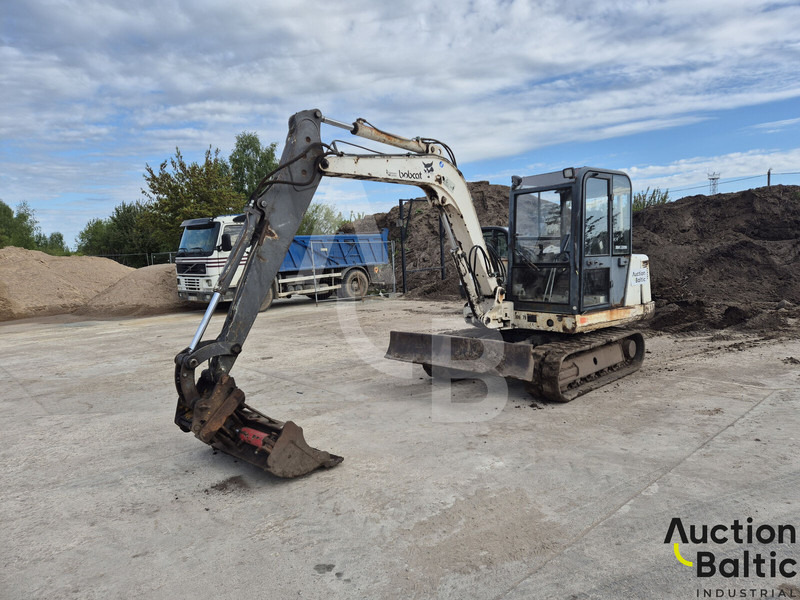 Bobcat X 335 - מיני מחפר: תמונה 1 Bobcat X 335 - מיני מחפר: תמונה 1