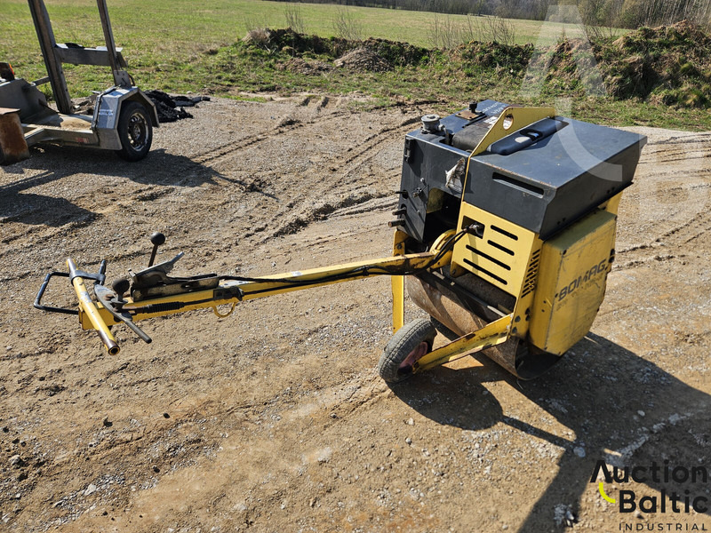 Bomag BW 71EHB-2 - רולר: תמונה 2 Bomag BW 71EHB-2 - רולר: תמונה 2