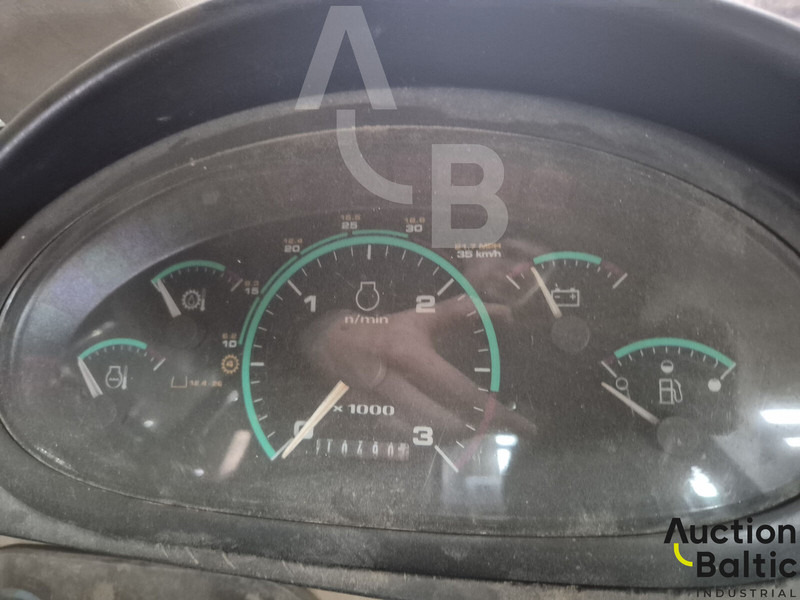 Case 695 SR-4 PS - מחפרון: תמונה 5 Case 695 SR-4 PS - מחפרון: תמונה 5