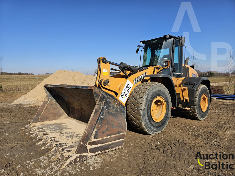 Case 821 F - מעמיס גלגלים: תמונה 1 Case 821 F - מעמיס גלגלים: תמונה 1