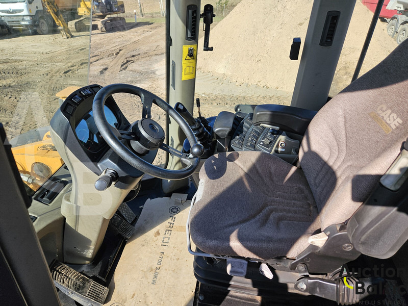 Case 821 F - מעמיס גלגלים: תמונה 5 Case 821 F - מעמיס גלגלים: תמונה 5