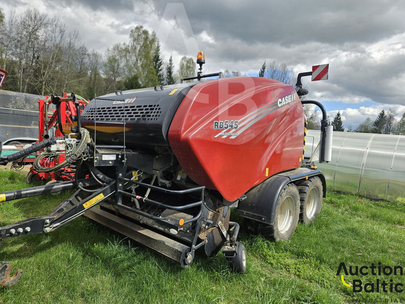 Case IH RB545Silage - מכונת צרור עגולה: תמונה 1 Case IH RB545Silage - מכונת צרור עגולה: תמונה 1