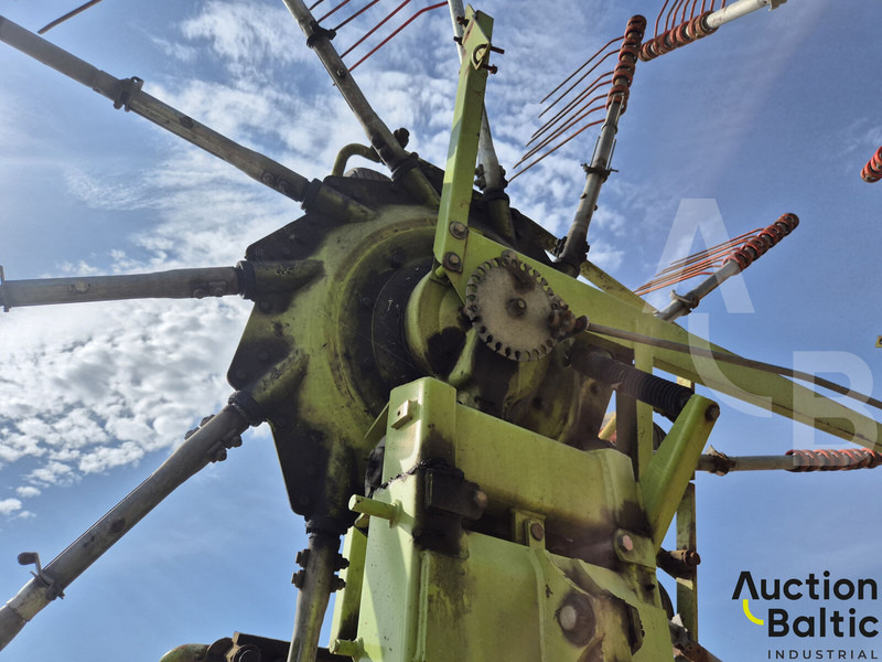 Claas Liner 3000 - גורף/ מגרפה: תמונה 5 Claas Liner 3000 - גורף/ מגרפה: תמונה 5
