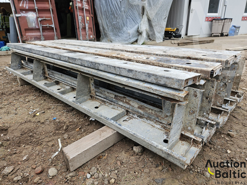 Concrete formwork - מכונת בנייה: תמונה 1 Concrete formwork - מכונת בנייה: תמונה 1