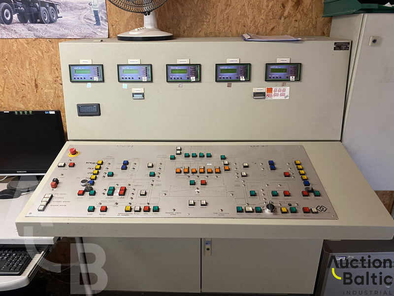 Concrete production line - מנחית בטון: תמונה 4 Concrete production line - מנחית בטון: תמונה 4