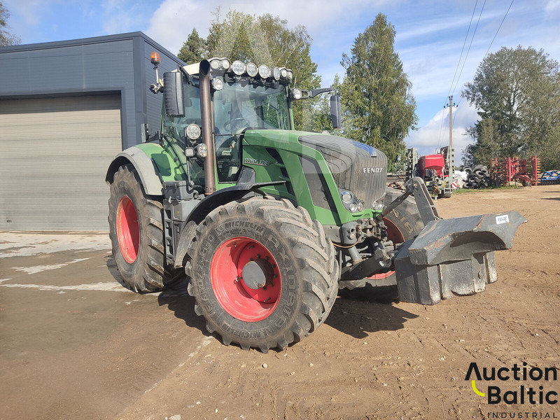 Fendt 828 Vario - טרקטור חקלאי: תמונה 2 Fendt 828 Vario - טרקטור חקלאי: תמונה 2