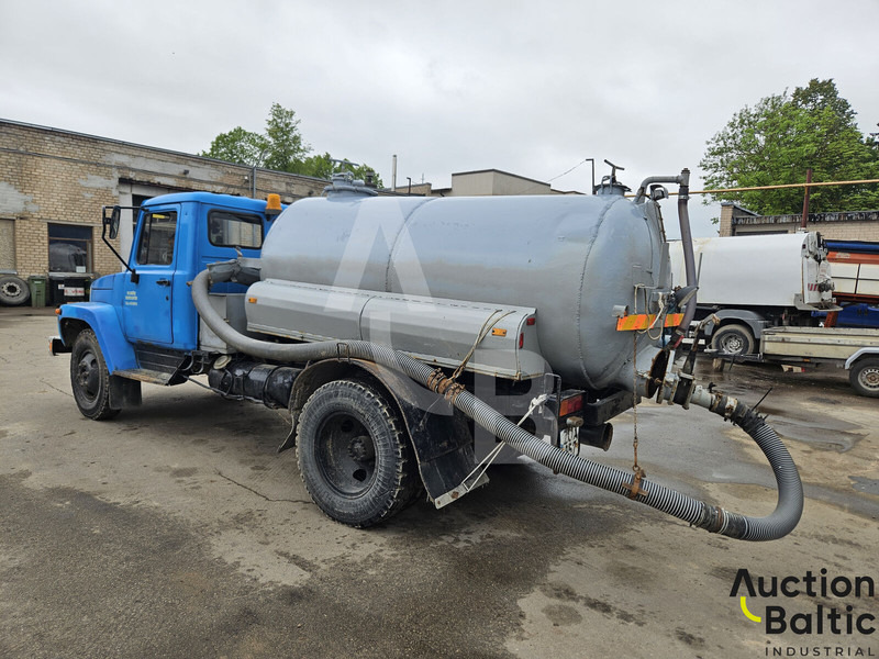 GAZ Gaz 3307 - משאית ואקום: תמונה 2 GAZ Gaz 3307 - משאית ואקום: תמונה 2
