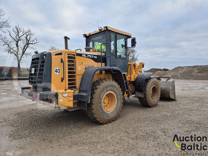 Hyundai HL 757-9 A - מעמיס גלגלים: תמונה 5 Hyundai HL 757-9 A - מעמיס גלגלים: תמונה 5