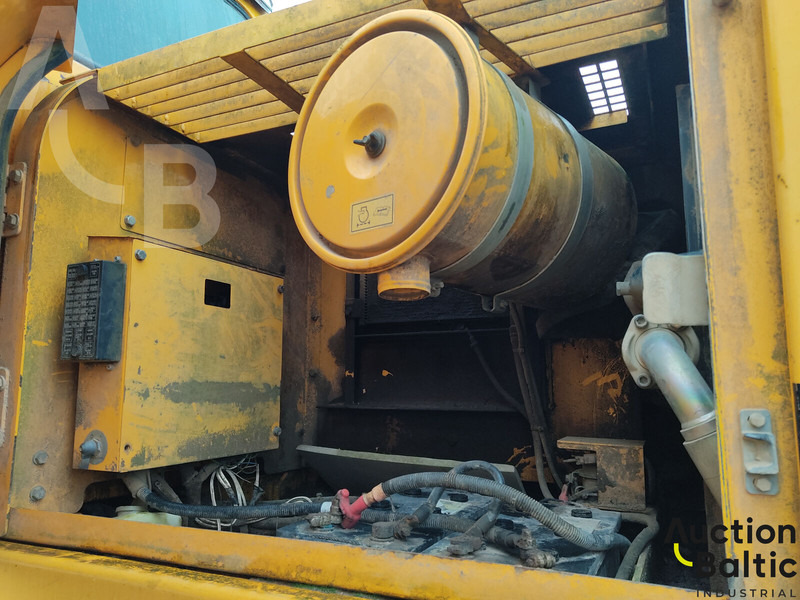 מחפר סורק Hyundai Robex 450 LC-7: תמונה 20
