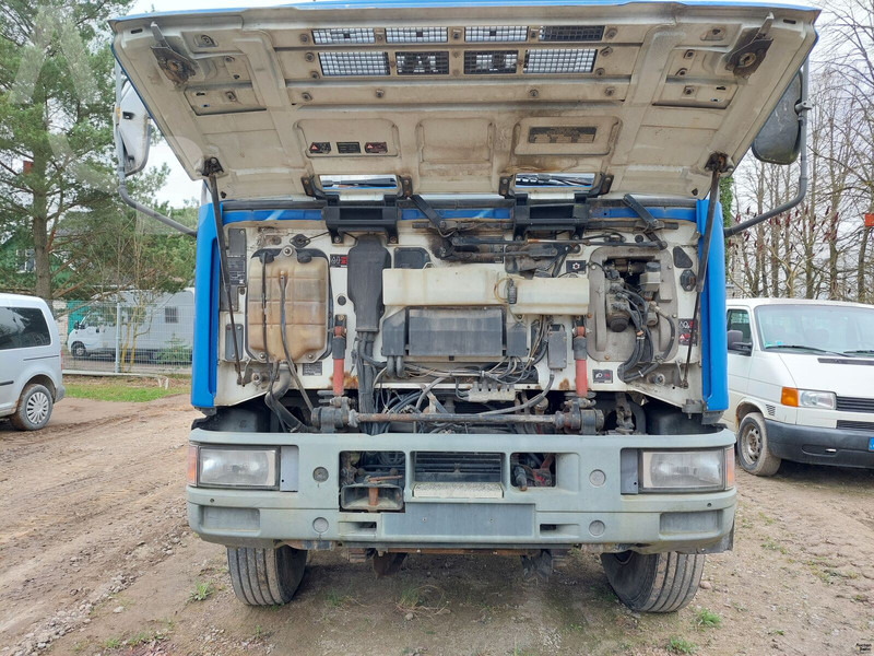 Iveco 180E18 - משאית צד נופל/ שטוחה, משאית מנוף: תמונה 5 Iveco 180E18 - משאית צד נופל/ שטוחה, משאית מנוף: תמונה 5