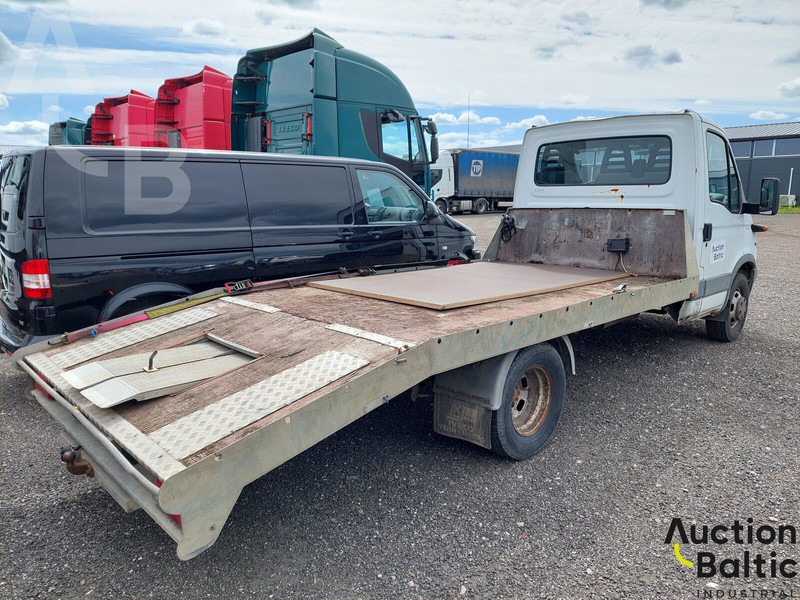 Iveco 35C 13 - משאית גרירה: תמונה 4 Iveco 35C 13 - משאית גרירה: תמונה 4